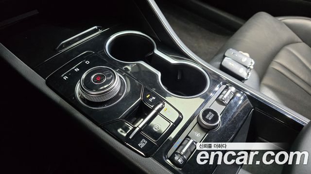 Kia K5 2020 — photo 12