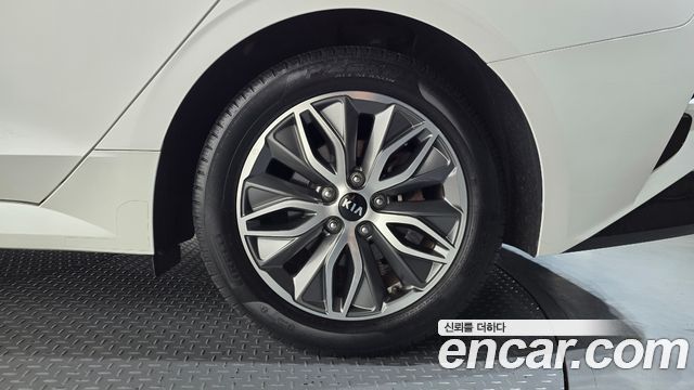 Kia K5 2020 — photo 7