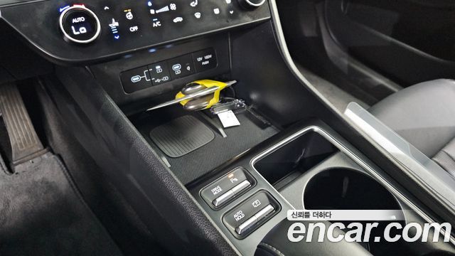 Hyundai Sonata 2024 — photo 28