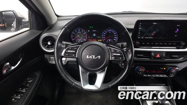 Kia K3 2022 — photo 19