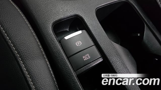 Kia K3 2022 — photo 23
