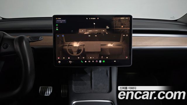 Tesla Model Y 2022 — photo 20