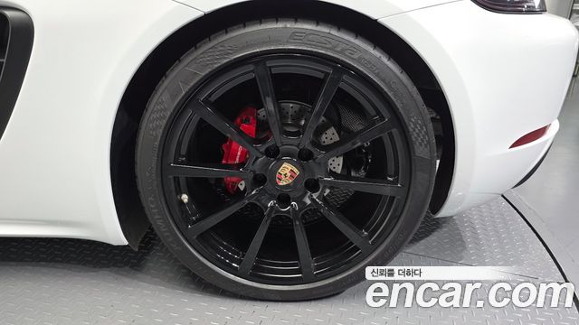 Porsche 718 2017 — photo 5