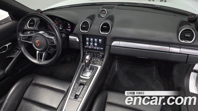 Porsche 718 2017 — photo 10