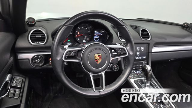 Porsche 718 2017 — photo 18