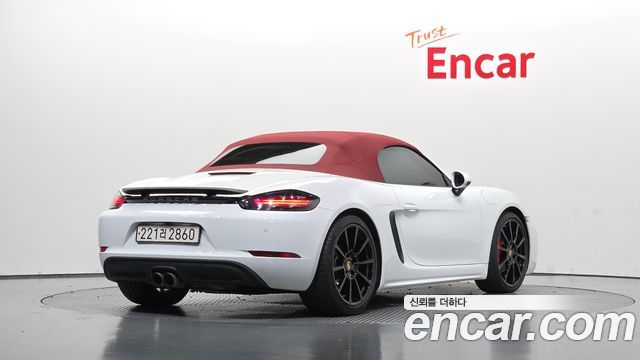 Porsche 718 2017 — photo 30