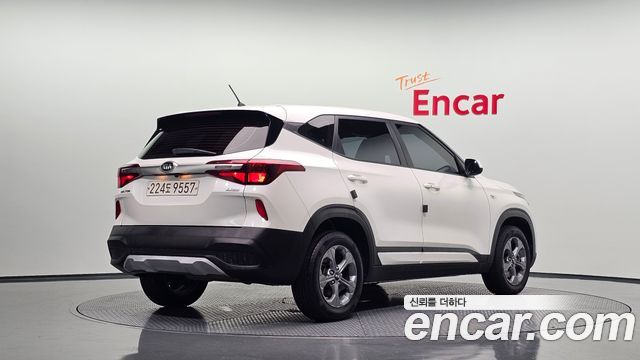 Kia Seltos 2021 — photo 2