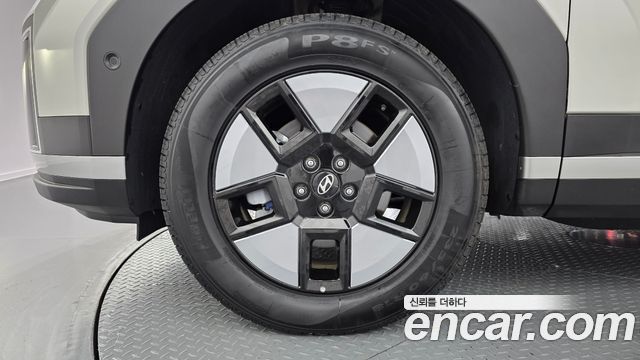 Hyundai Santafe 2025 — photo 5