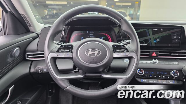 Hyundai AVANTE 2025 — photo 13
