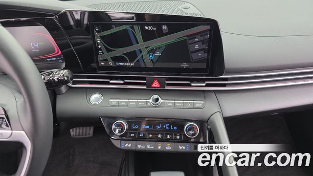 Hyundai AVANTE 2025 — photo 14