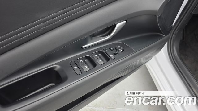 Hyundai AVANTE 2025 — photo 19