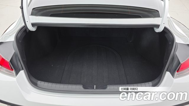 Hyundai AVANTE 2025 — photo 20