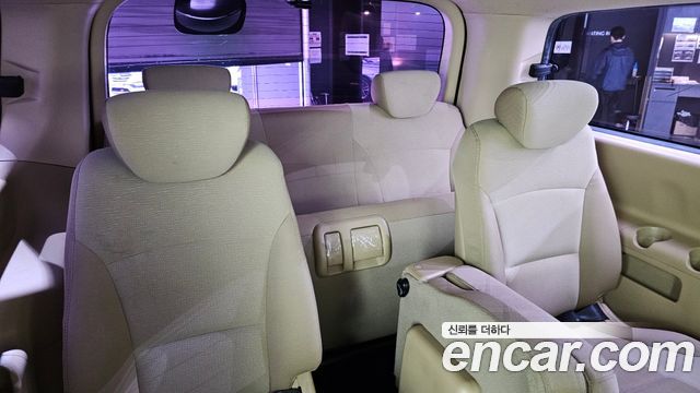 Hyundai Starex 2011 — photo 21