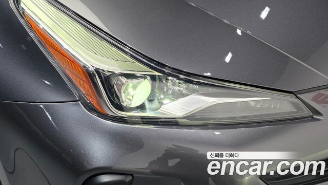 Toyota Prius 2021 — photo 8