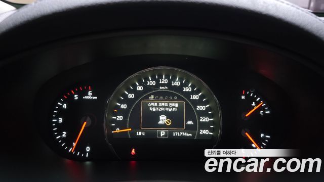 Kia Sorento 2016 — photo 11