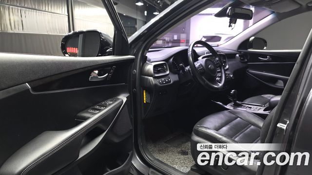 Kia Sorento 2016 — photo 13