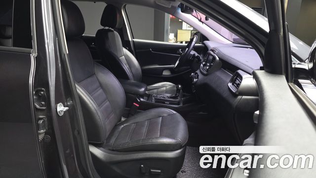Kia Sorento 2016 — photo 17