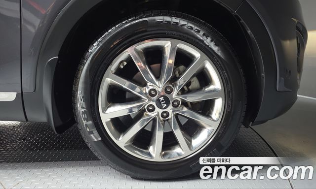 Kia Sorento 2016 — photo 7