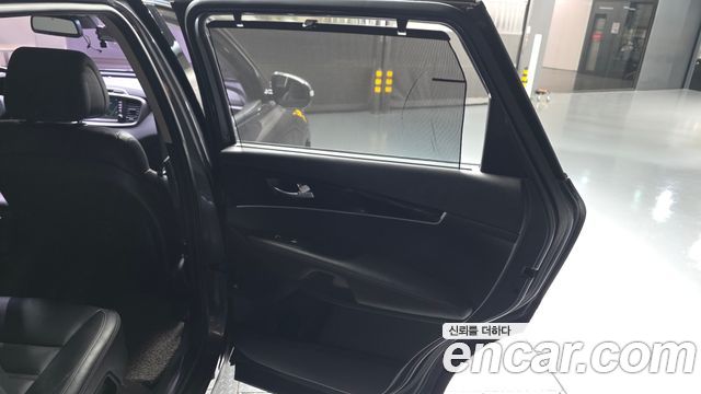 Kia Sorento 2016 — photo 15