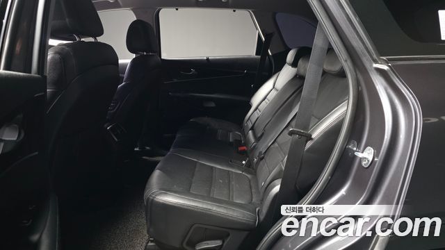 Kia Sorento 2016 — photo 16