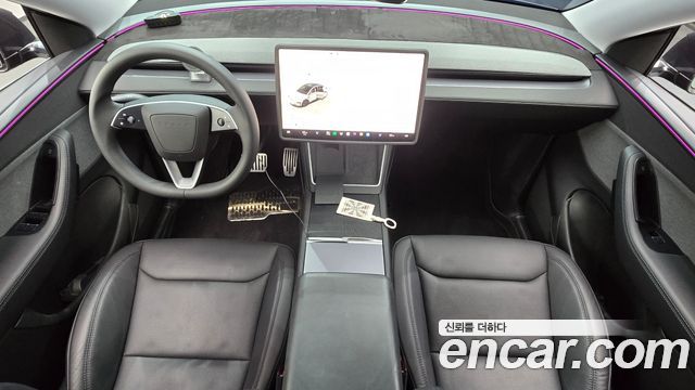 Tesla Model Y 2025 — photo 7