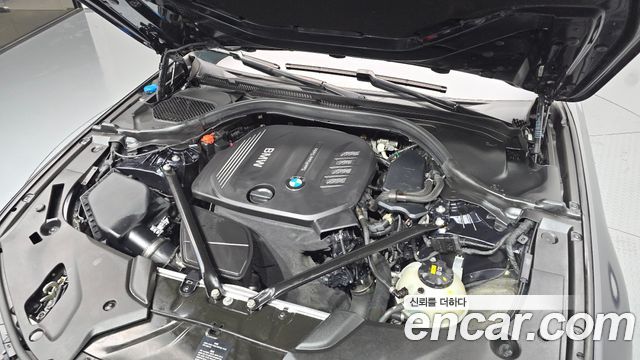 BMW 5-Series 2018 — photo 6