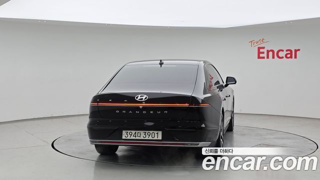 Hyundai Grandeur 2023 — photo 4