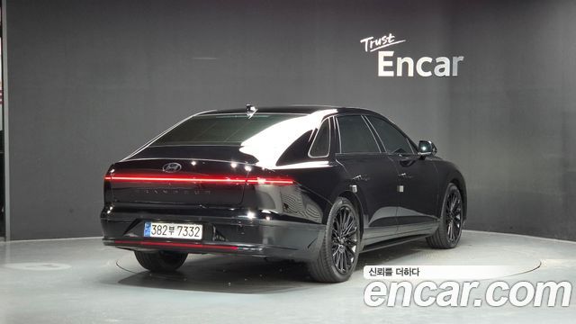 Hyundai Grandeur 2023 — photo 2