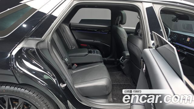 Hyundai Grandeur 2023 — photo 17
