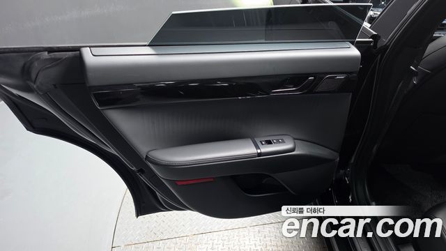 Hyundai Grandeur 2023 — photo 15