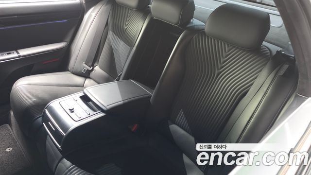 Hyundai Grandeur 2023 — photo 34