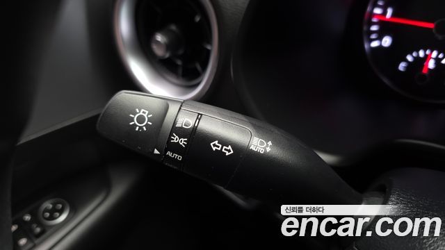 Kia K3 2022 — photo 26