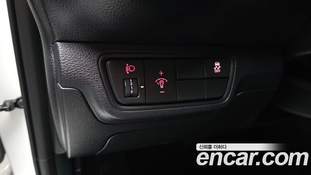 Kia K3 2022 — photo 27