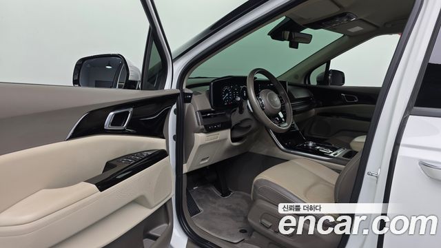 Kia Canival 2023 — photo 13