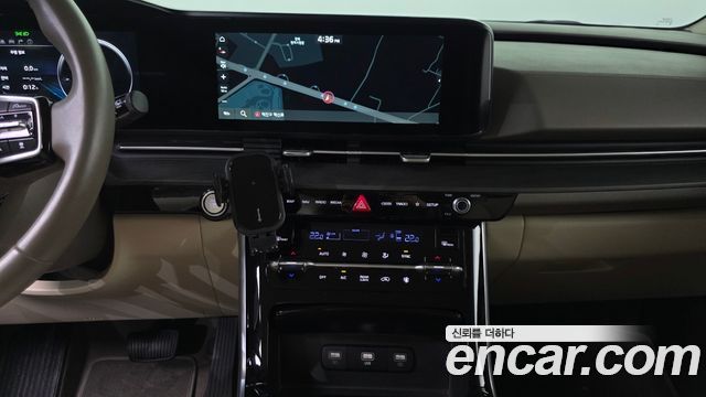 Kia Canival 2023 — photo 20
