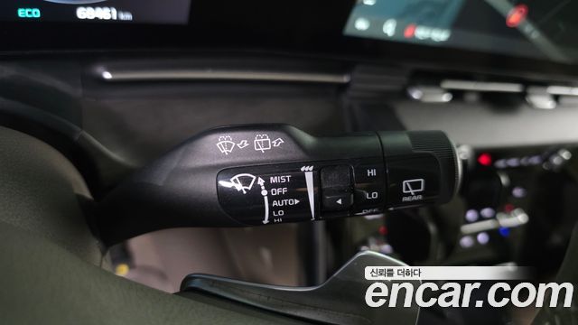 Kia Canival 2023 — photo 30