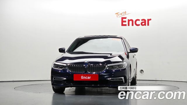 BMW 5-Series 2020 — photo 3