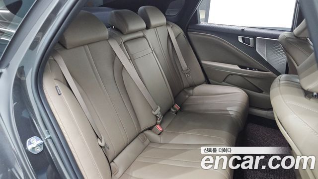 Kia K8 2023 — photo 17