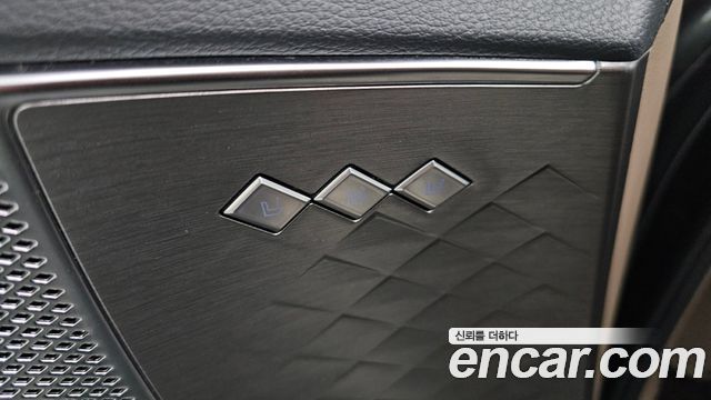 Kia K8 2023 — photo 22