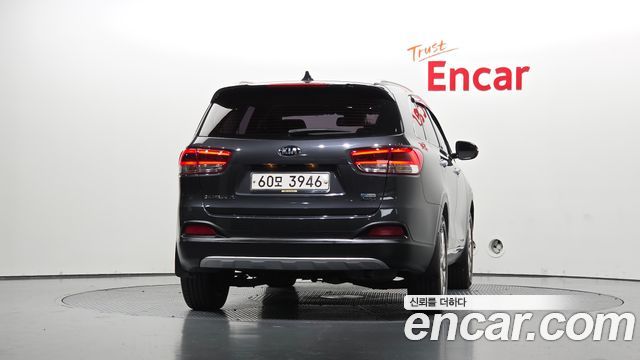 Kia Sorento 2016 — photo 4