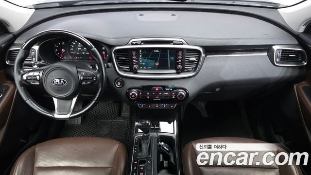 Kia Sorento 2016 — photo 10