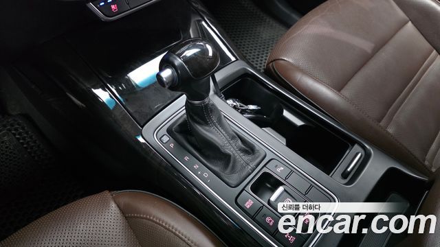 Kia Sorento 2016 — photo 12