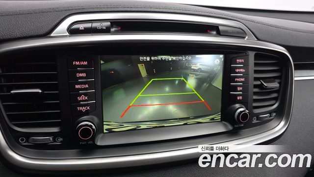 Kia Sorento 2016 — photo 21