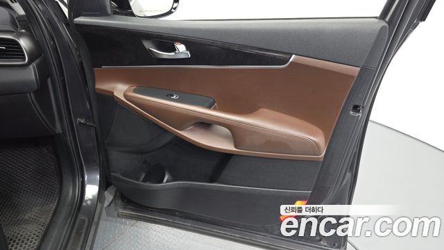 Kia Sorento 2016 — photo 14