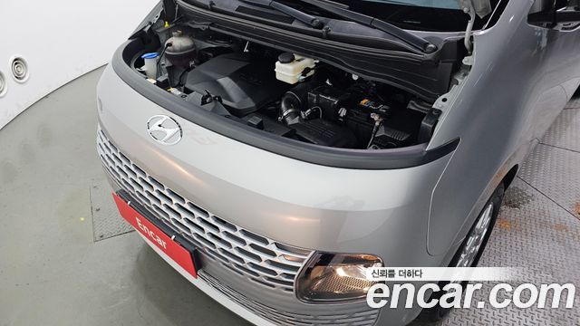 Hyundai Staria 2022 — photo 6