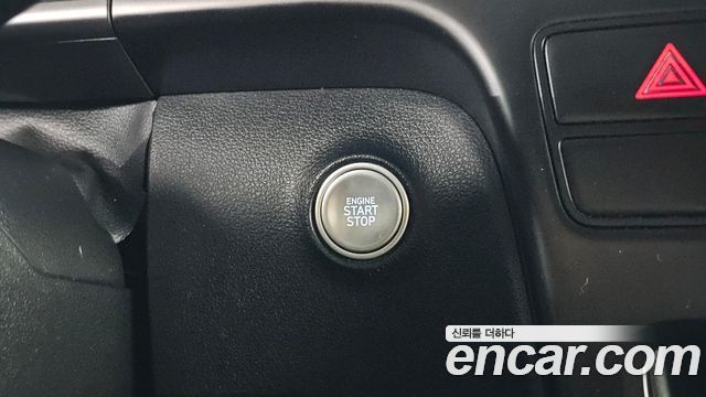 Hyundai Staria 2022 — photo 23