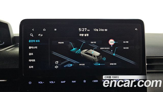 Hyundai Staria 2022 — photo 26