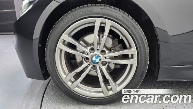 BMW 3-Series 2017 — photo 5