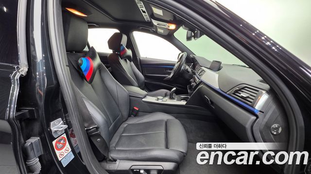 BMW 3-Series 2017 — photo 10