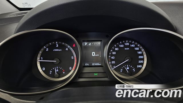 Hyundai Santafe 2016 — photo 8